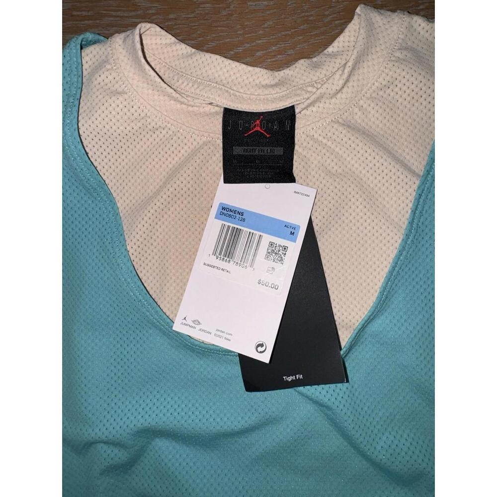 NWT Jordan Women’s Crop Top Shirt Tank DN0602-126 Tight Fit Blue Beige sz M - Picture 4 of 6